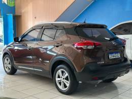 NISSAN - KICKS - 2019/2019 - Marrom - R$ 76.900,00