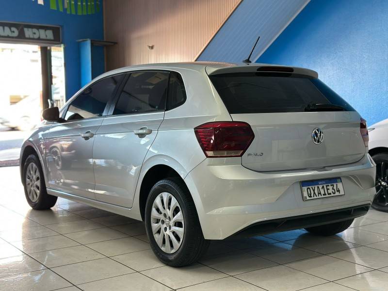 VOLKSWAGEN - POLO - 2020/2020 - Prata - R$ 61.900,00