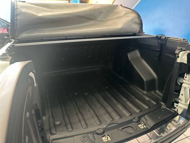 FIAT - TORO - 2020/2020 - Branca - R$ 92.900,00