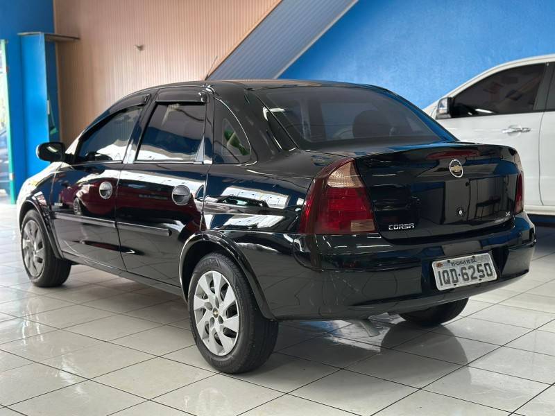 CHEVROLET - CORSA - 2010/2010 - Preta - R$ 27.900,00