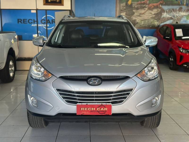 HYUNDAI - IX35 - 2011/2011 - Prata - R$ 57.900,00