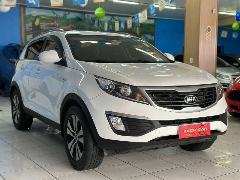 KIA MOTORS - SPORTAGE - 2014/2014 - Branca - R$ 70.900,00