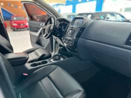FORD - RANGER - 2014/2014 - Branca - R$ 104.900,00