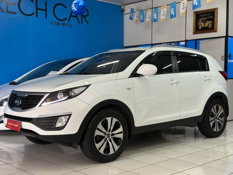 KIA MOTORS - SPORTAGE - 2014/2014 - Branca - R$ 70.900,00