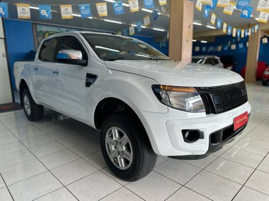 FORD - RANGER - 2014/2014 - Branca - R$ 108.900,00