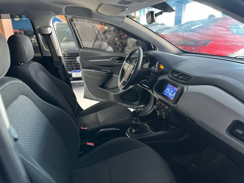 CHEVROLET - ONIX - 2019/2019 - Cinza - R$ 51.900,00