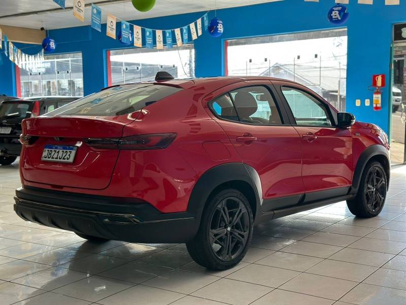 FIAT - FASTBACK - 2023/2023 - Vermelha - R$ 126.900,00